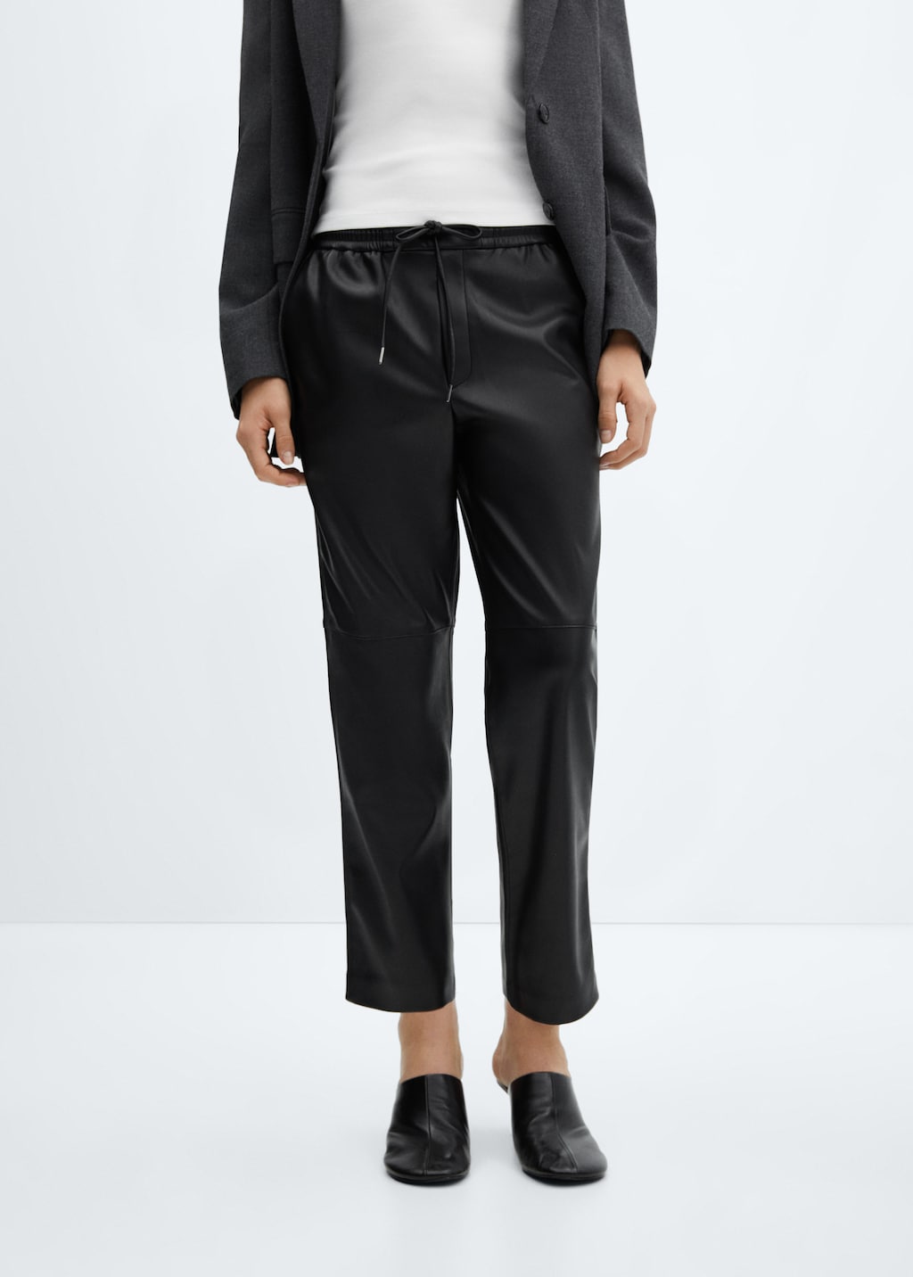 Leather-effect elastic waist trousers - Medium plane