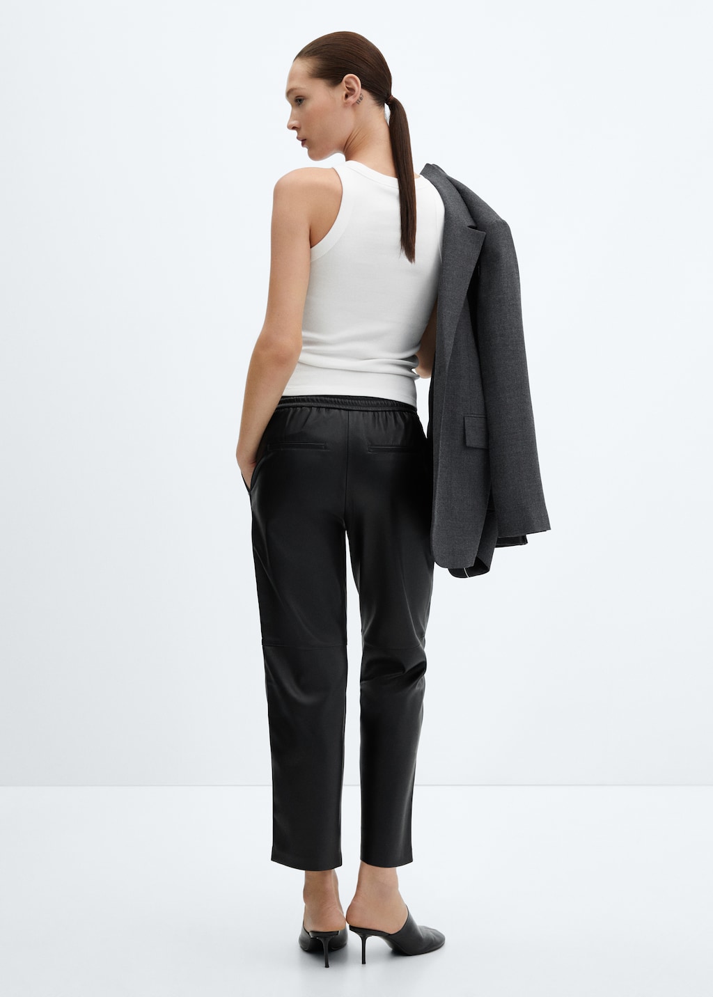 Leather-effect elastic waist trousers - Reverse of the article