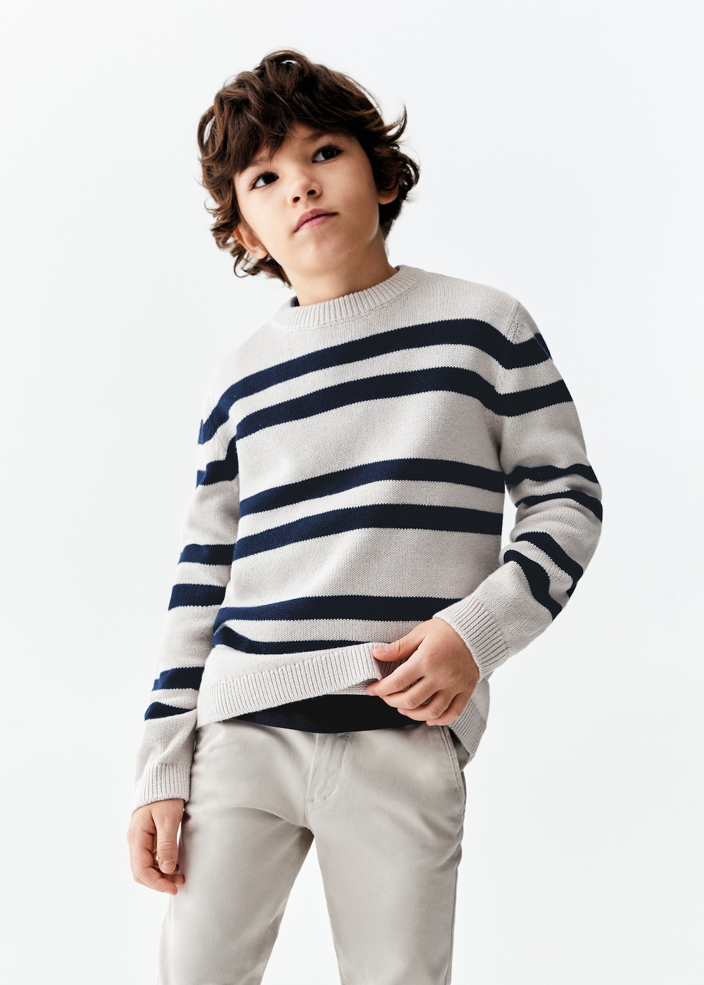 Knit striped sweater - Medium plane