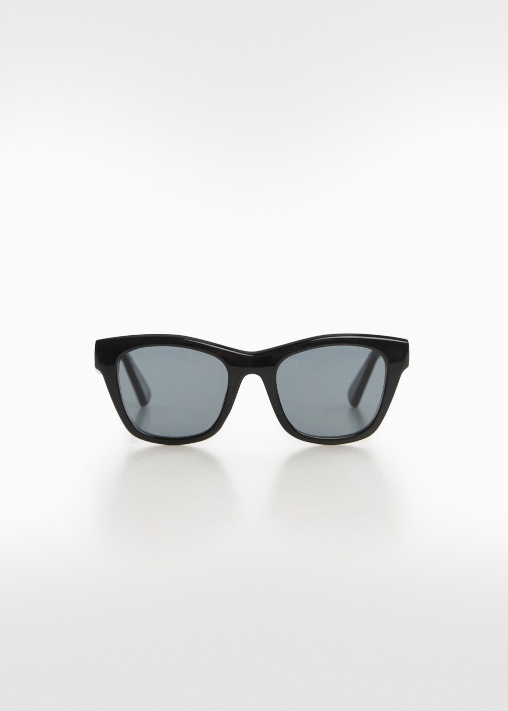 Resin frame sunglasses - Article without model