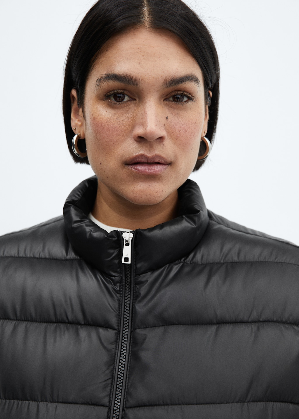 Ultra-light quilted gilet - Details of the article 4