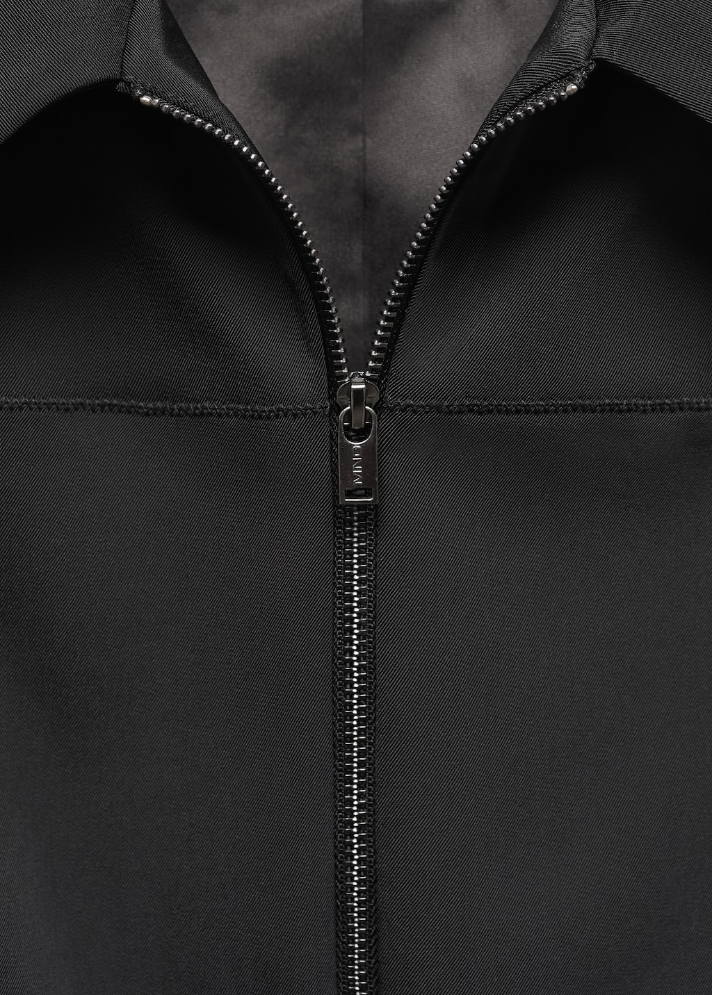 Zipper fitted jacket - Details of the article 8