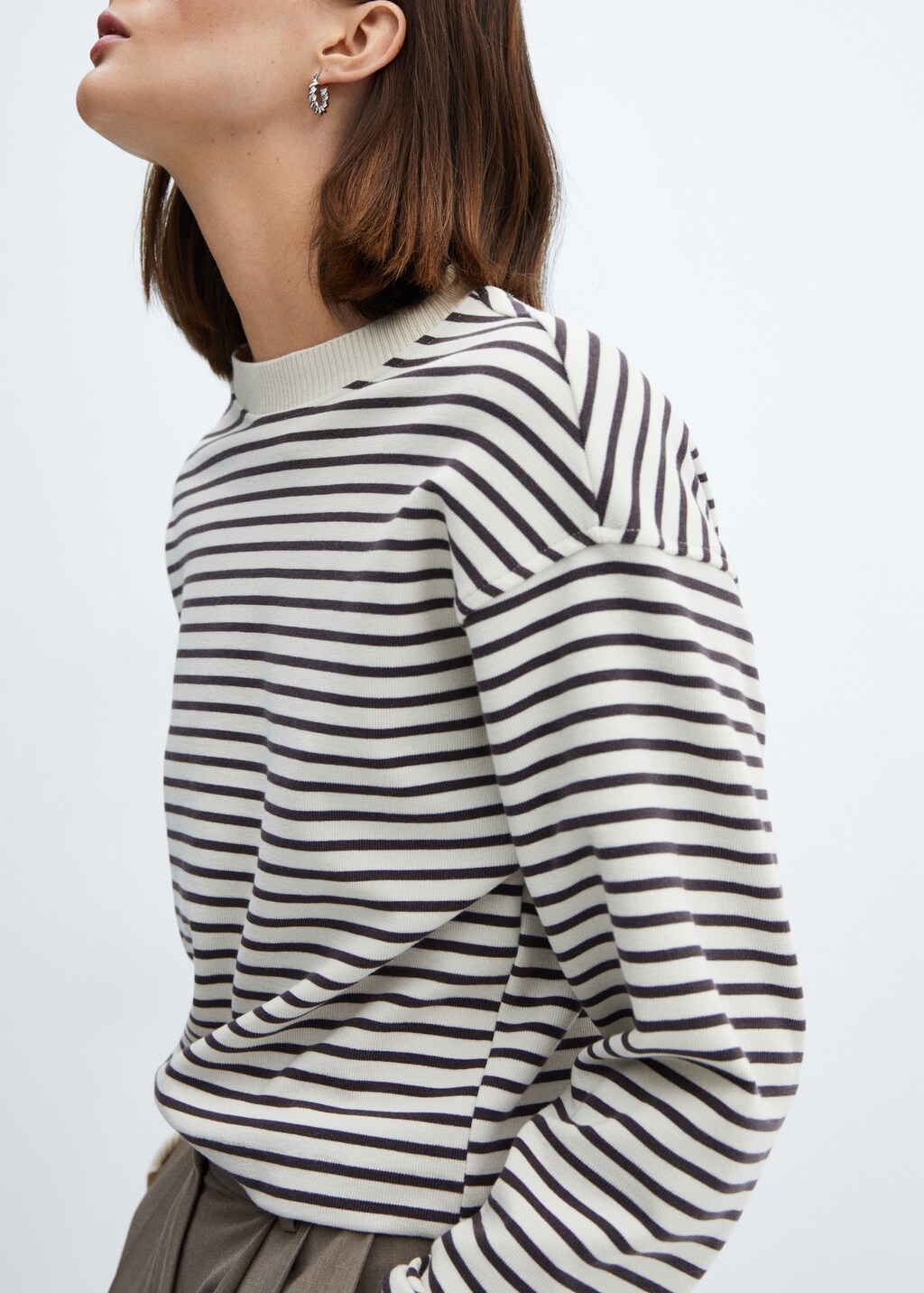 Striped knitted sweatshirt - Details of the article 6