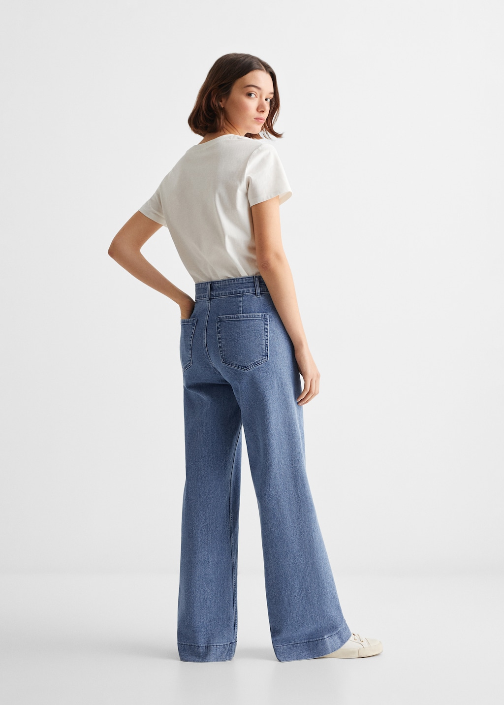 Wideleg jeans with decorative seams - Reverse of the article