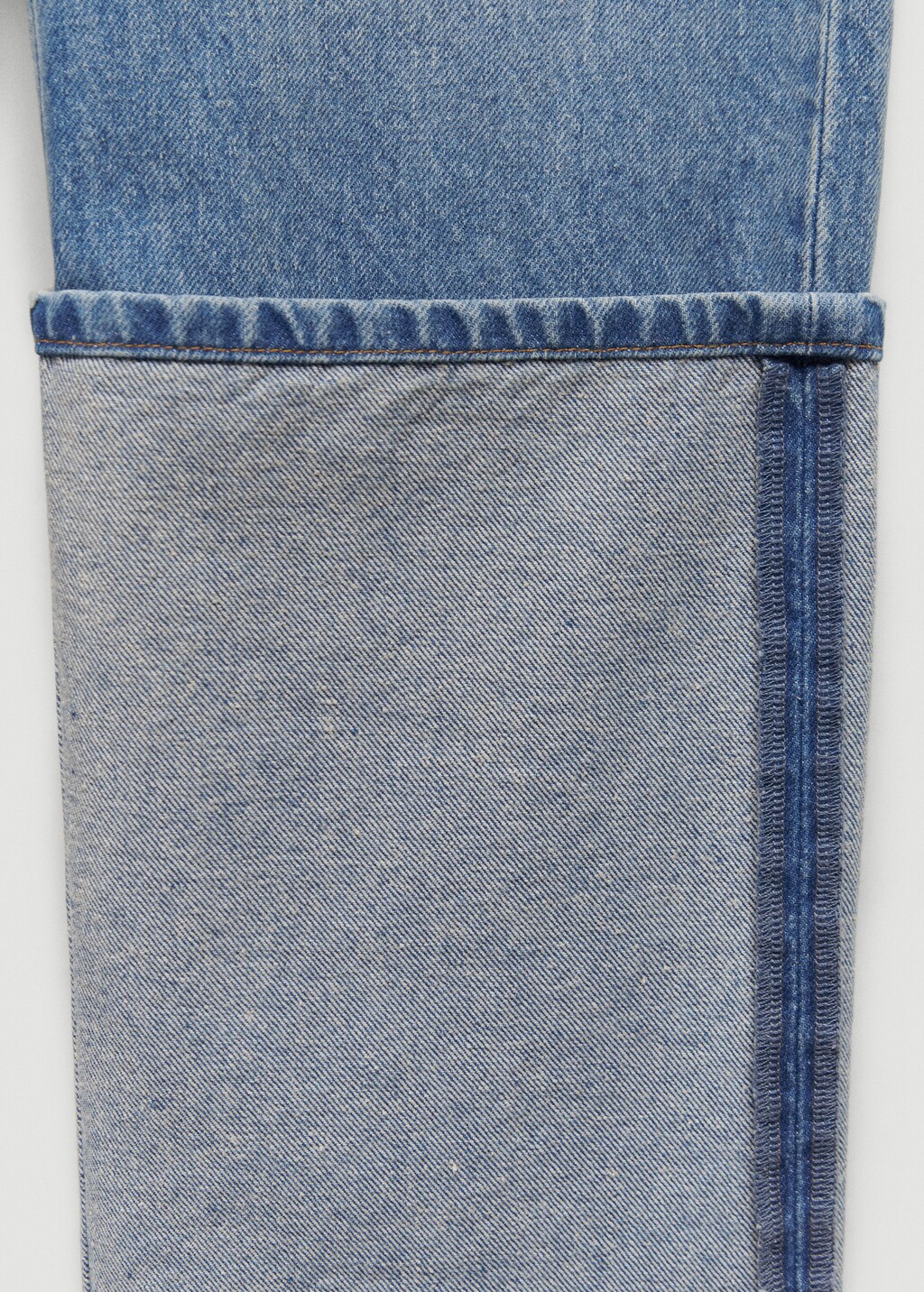 Turned-up straight jeans - Details of the article 8