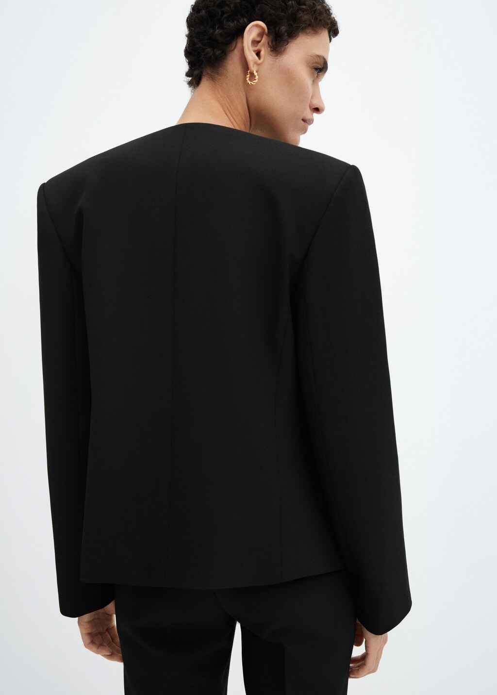 Padded shoulder blazer - Reverse of the article