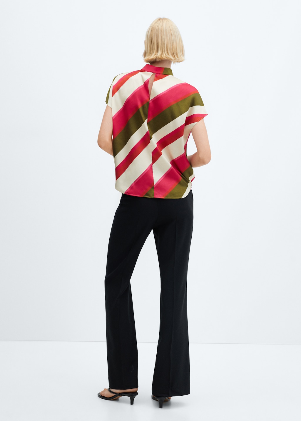 Striped blouse - Reverse of the article