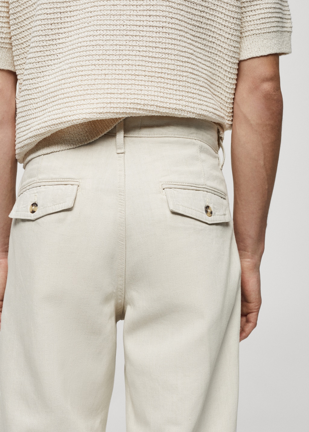 Relaxed-fit linen blend pleated jeans - Details of the article 2