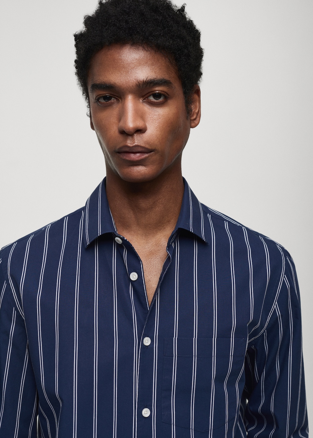 Classic-fit striped cotton shirt - Details of the article 1