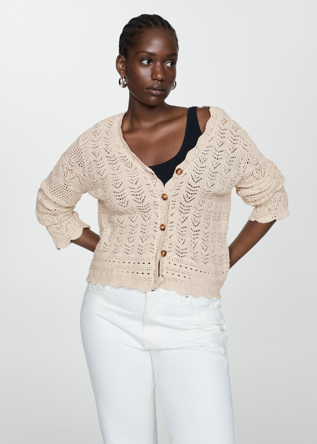 Strickjacke mit Lochdetails - Detail des Artikels 5