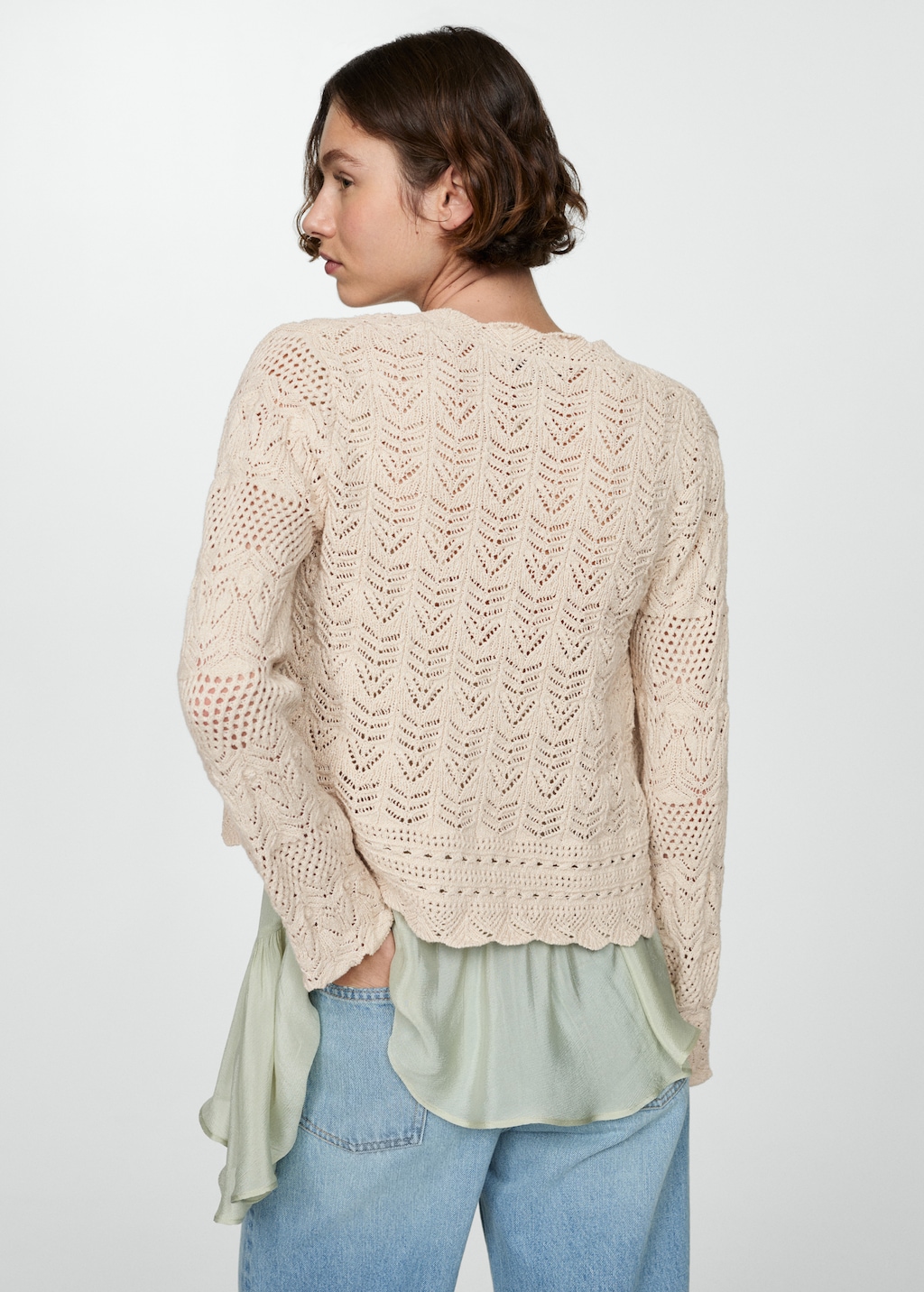 Strickjacke mit Lochdetails - Rückseite des Artikels