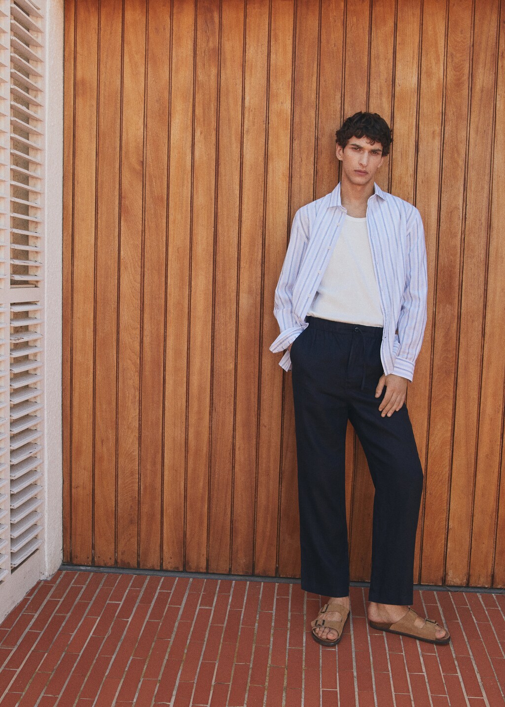 Classic-fit cotton linen rustic striped shirt - Details of the article 5