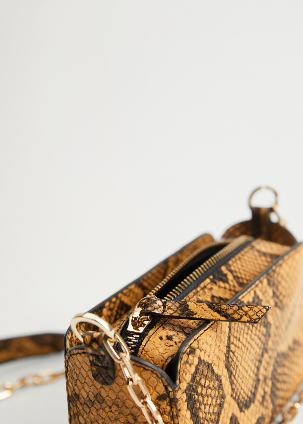 Snake effect mini bag - Details of the article 2