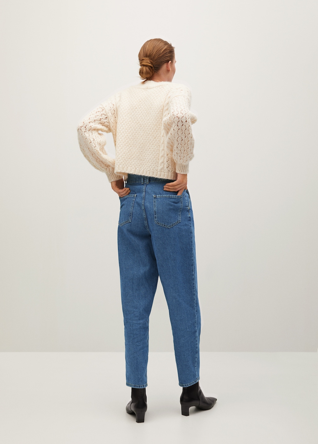 Dart slouchy jeans - Reverse of the article