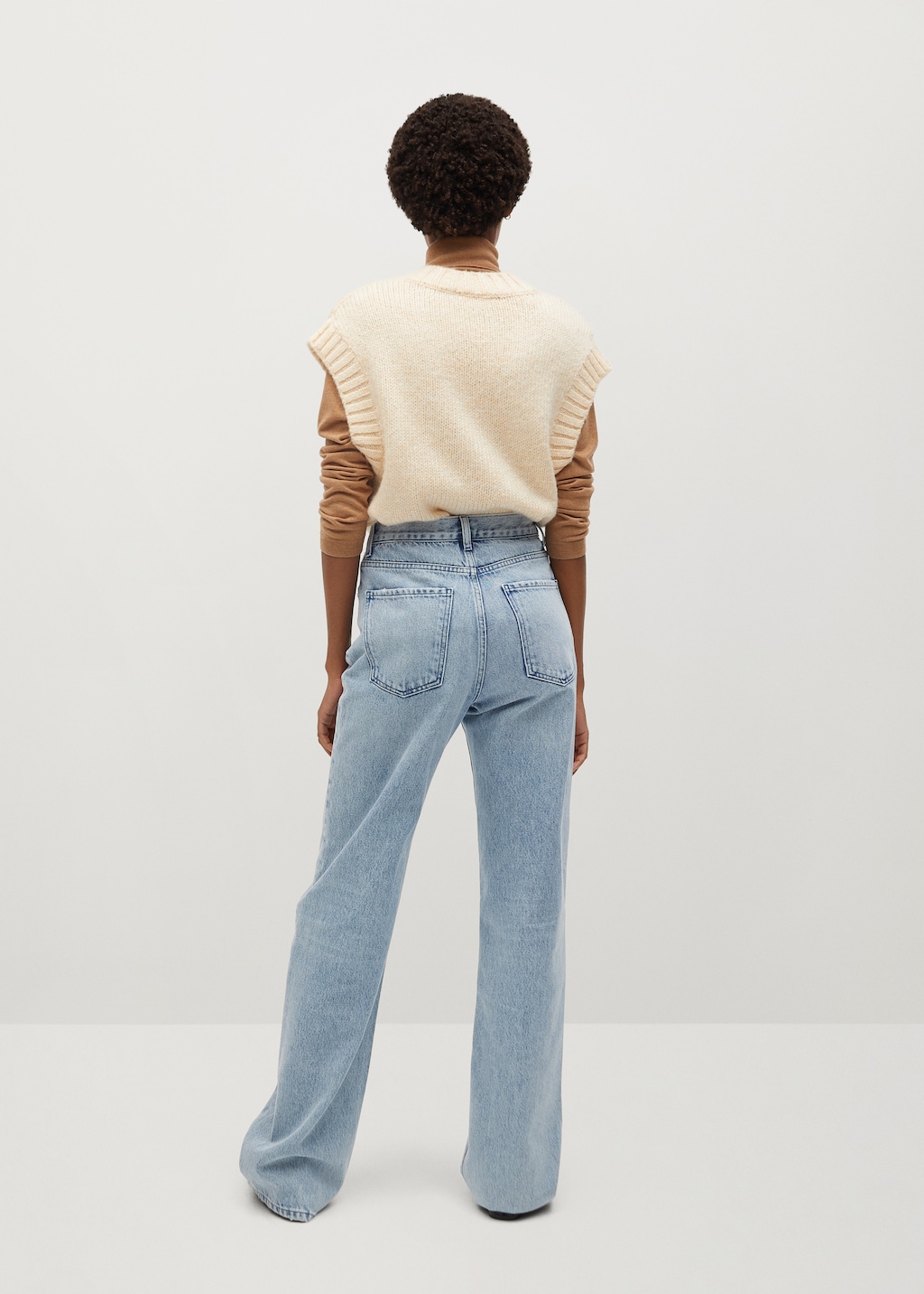 High waist straight jeans - Reverse of the article