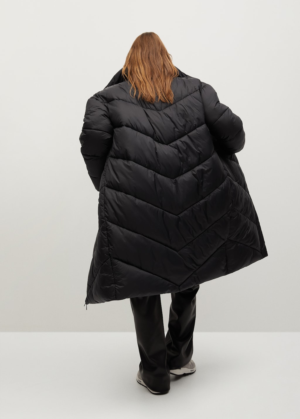 Oversize quilted coat - Reverse of the article