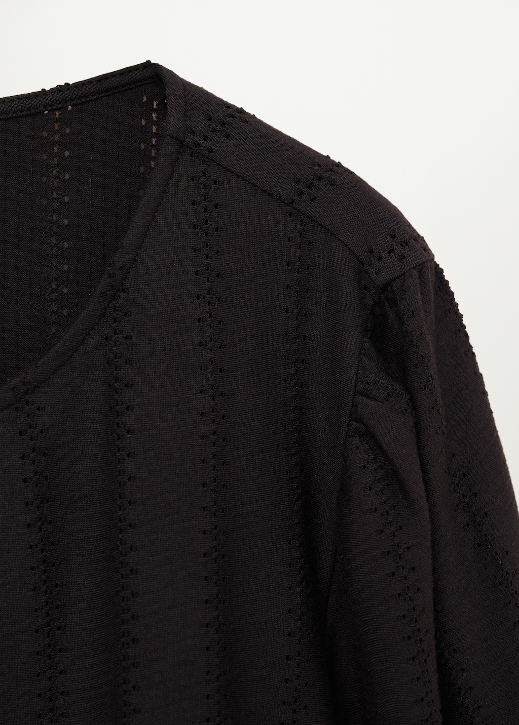 Openwork details T-shirt - Details of the article 8