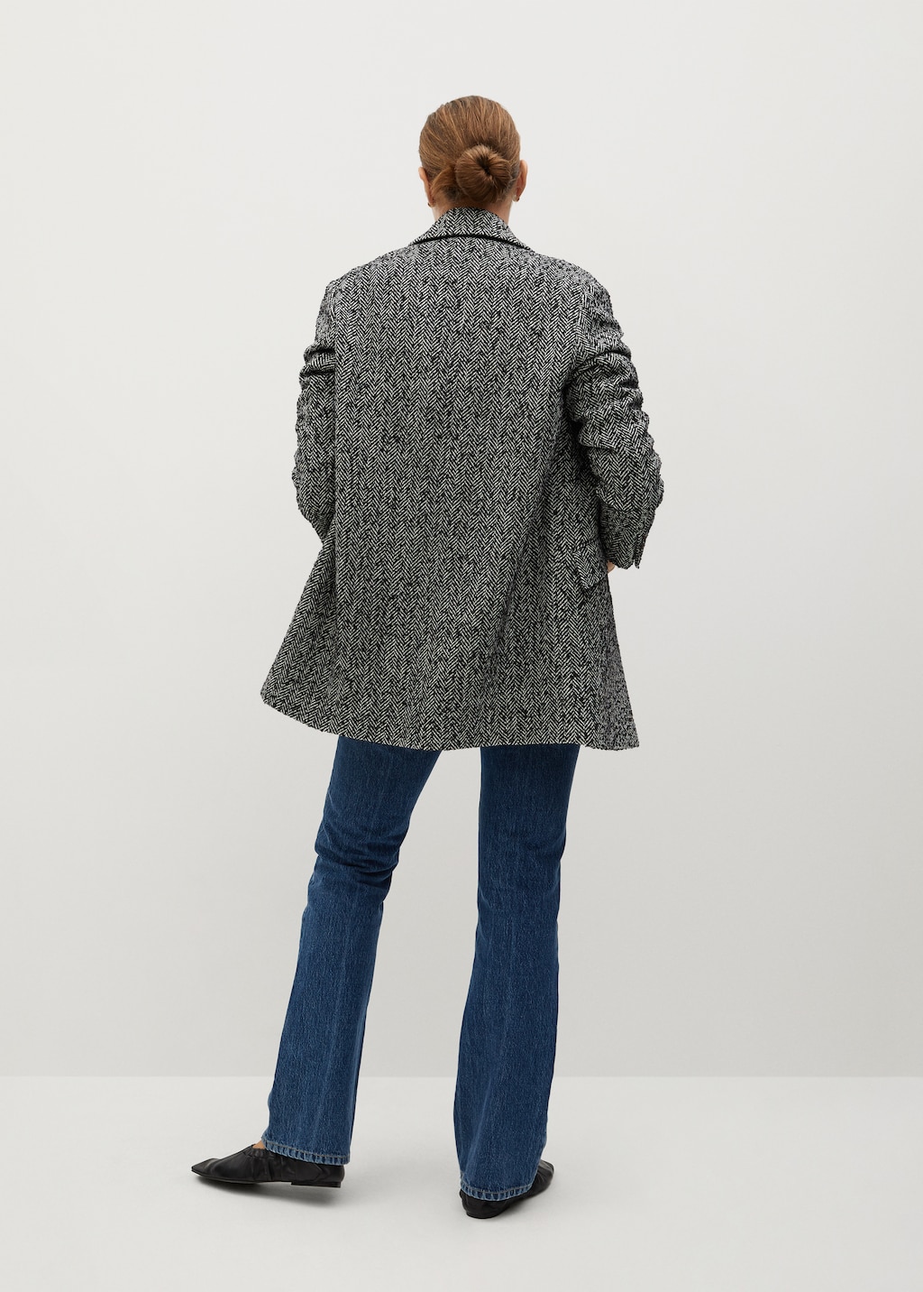 Wool double-breasted coat - Reverse of the article