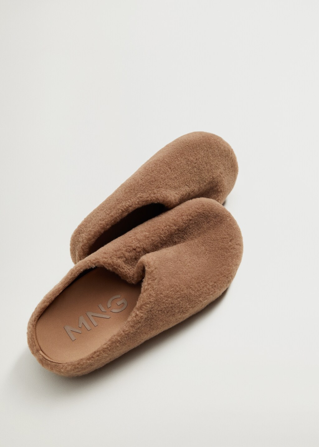 Faux-fur clogs - Details of the article 3