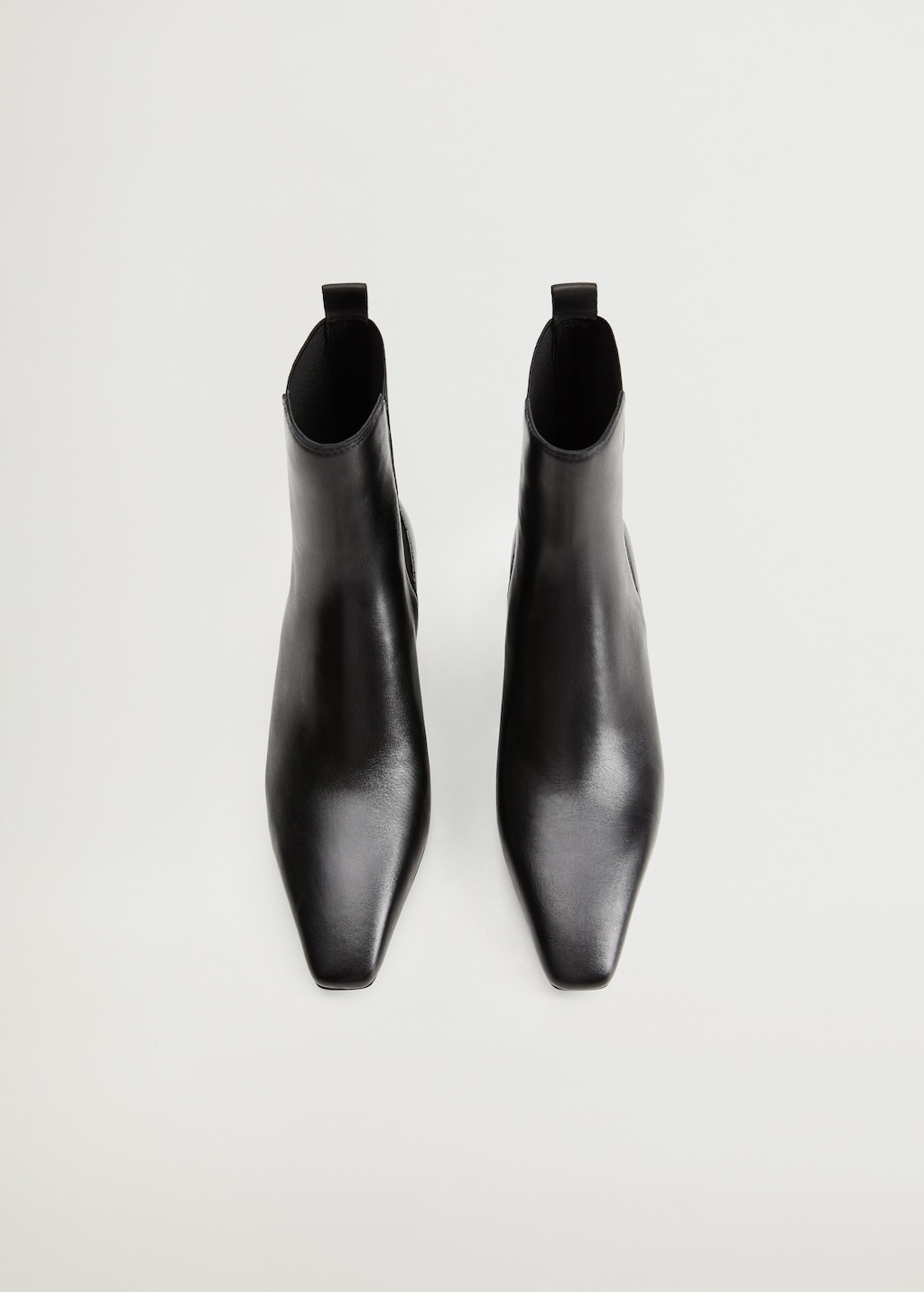 Heel leather ankle boot - Details of the article 1