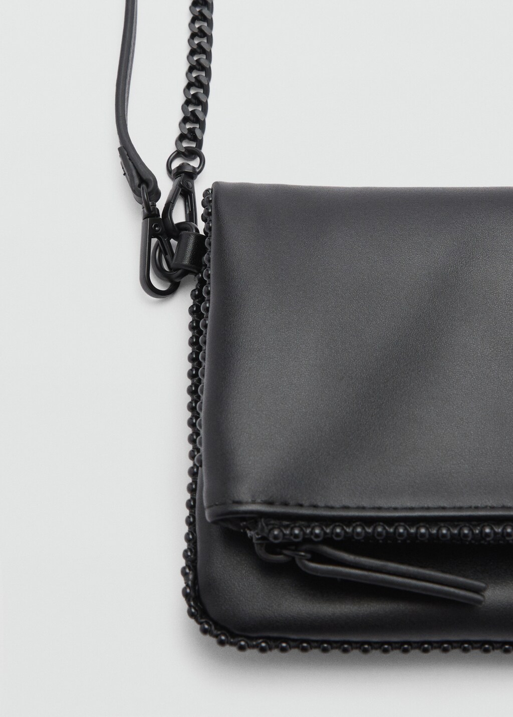 Chain shoulder bag - Details of the article 1