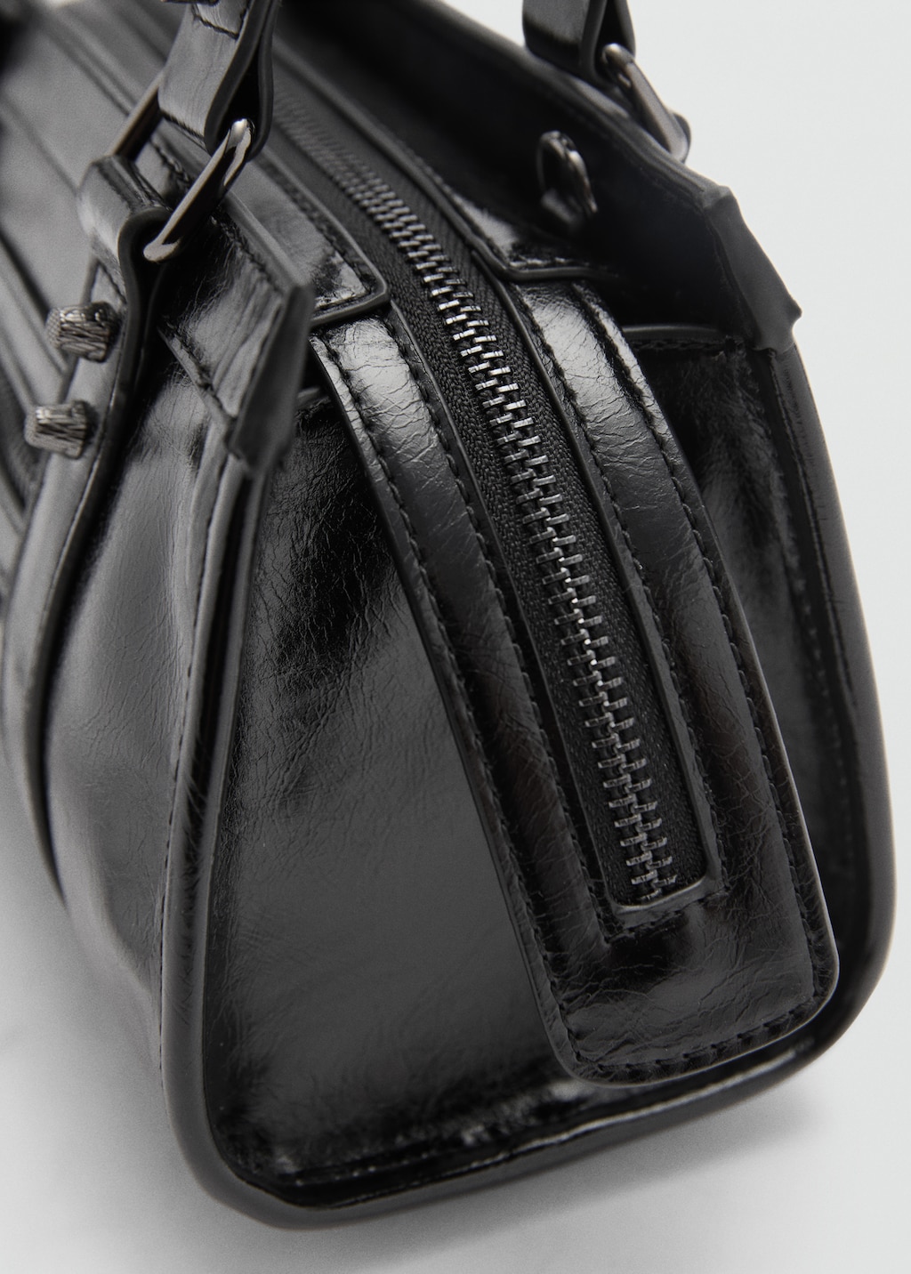 Mini bag with studded handles - Details of the article 3