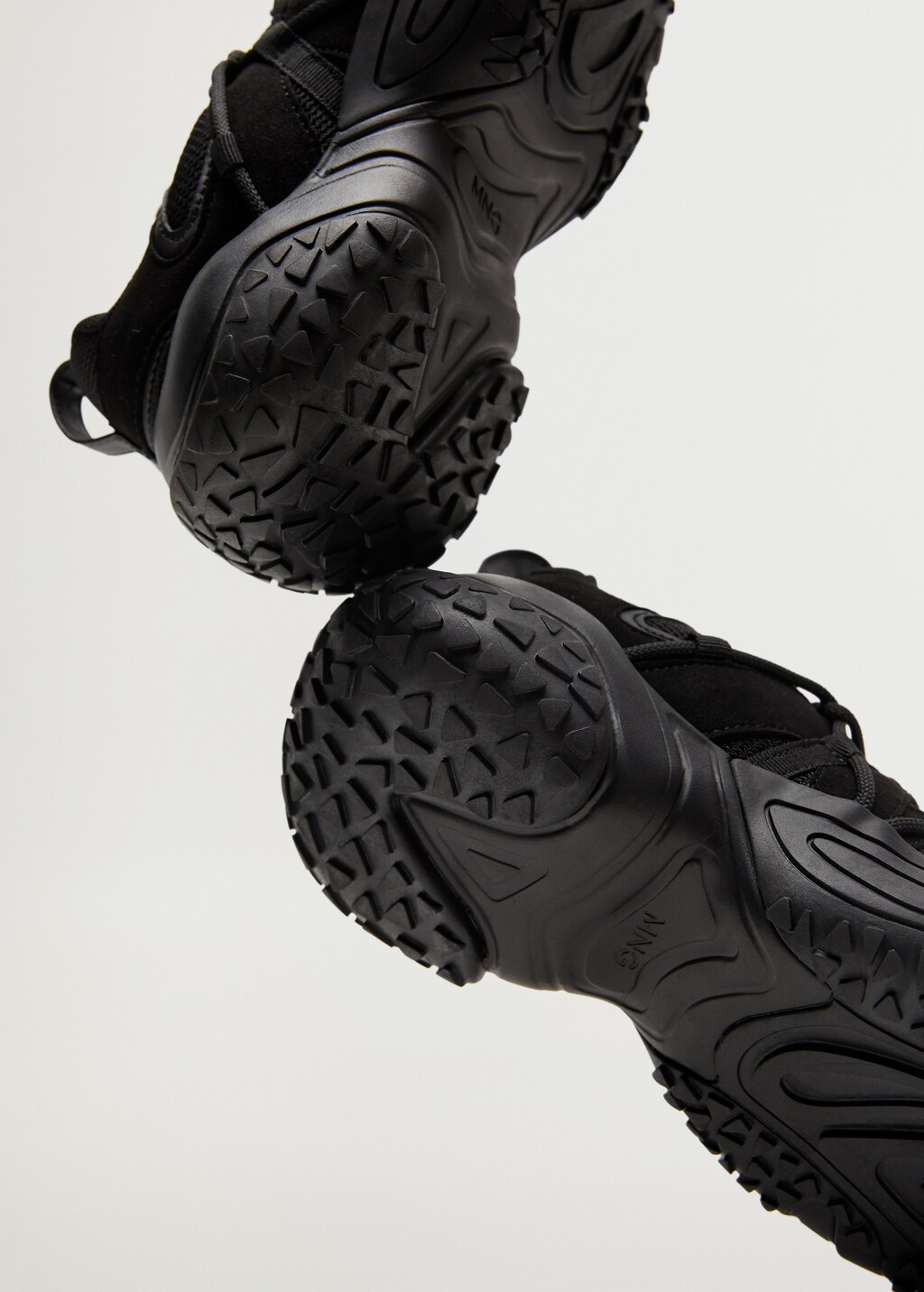 Maxi sole sneakers - Details of the article 3