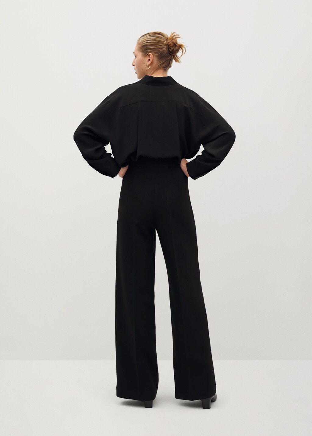 Flowy palazzo trousers - Reverse of the article