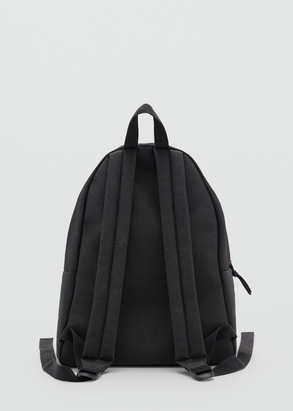 Front pocket backpack - Details of the article 1