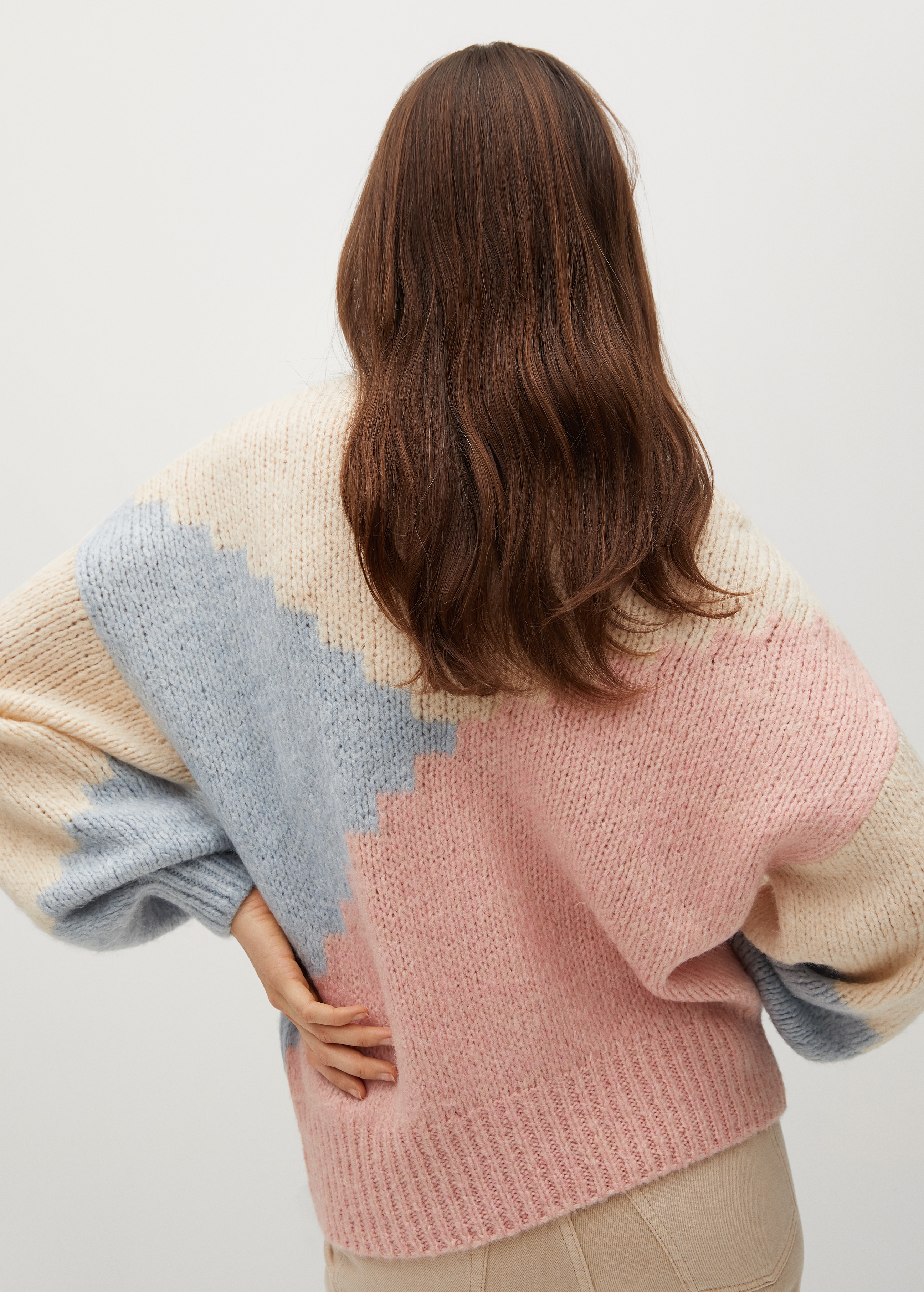Multi-colored knit sweater - Reverse of the article