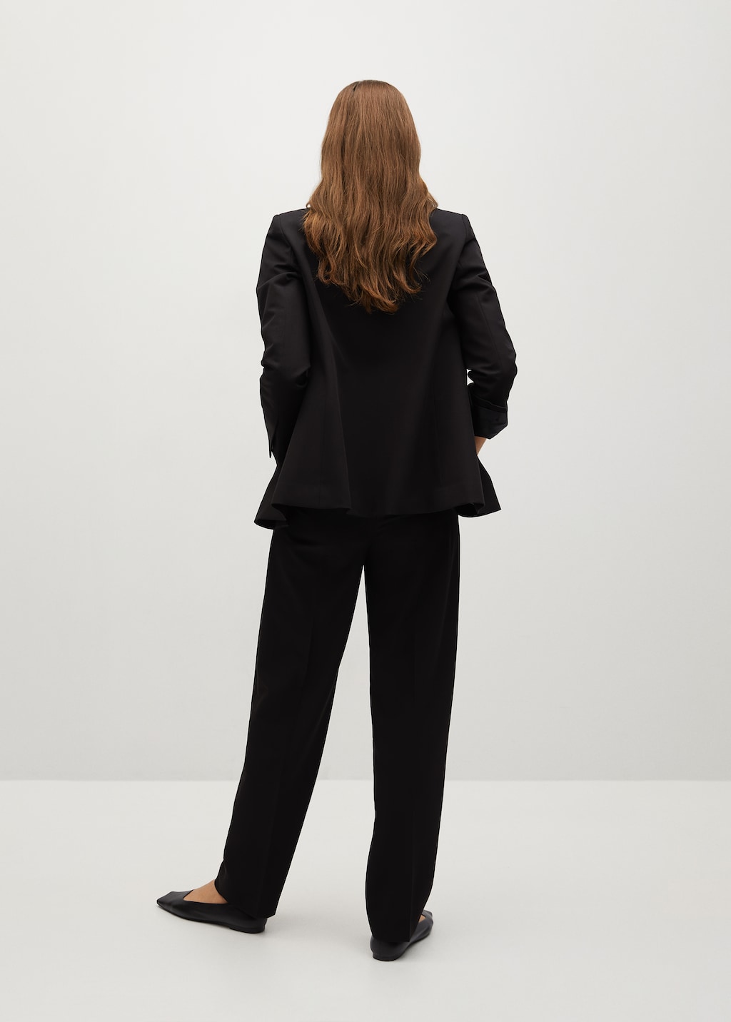 Pleated suit trousers - Reverse of the article