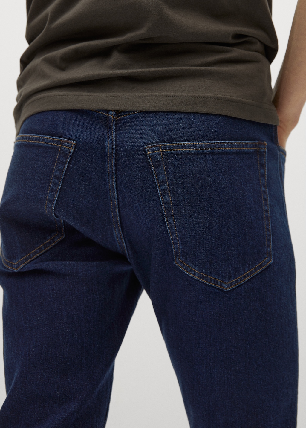 Tapered-fit lyocell Tom jeans - Details of the article 2