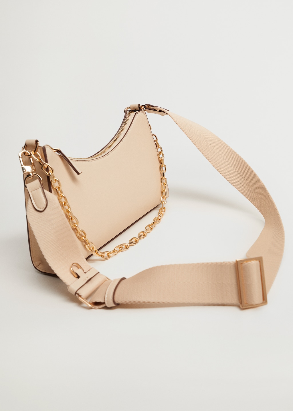 Crossbody bag with chain - Details of the article 3