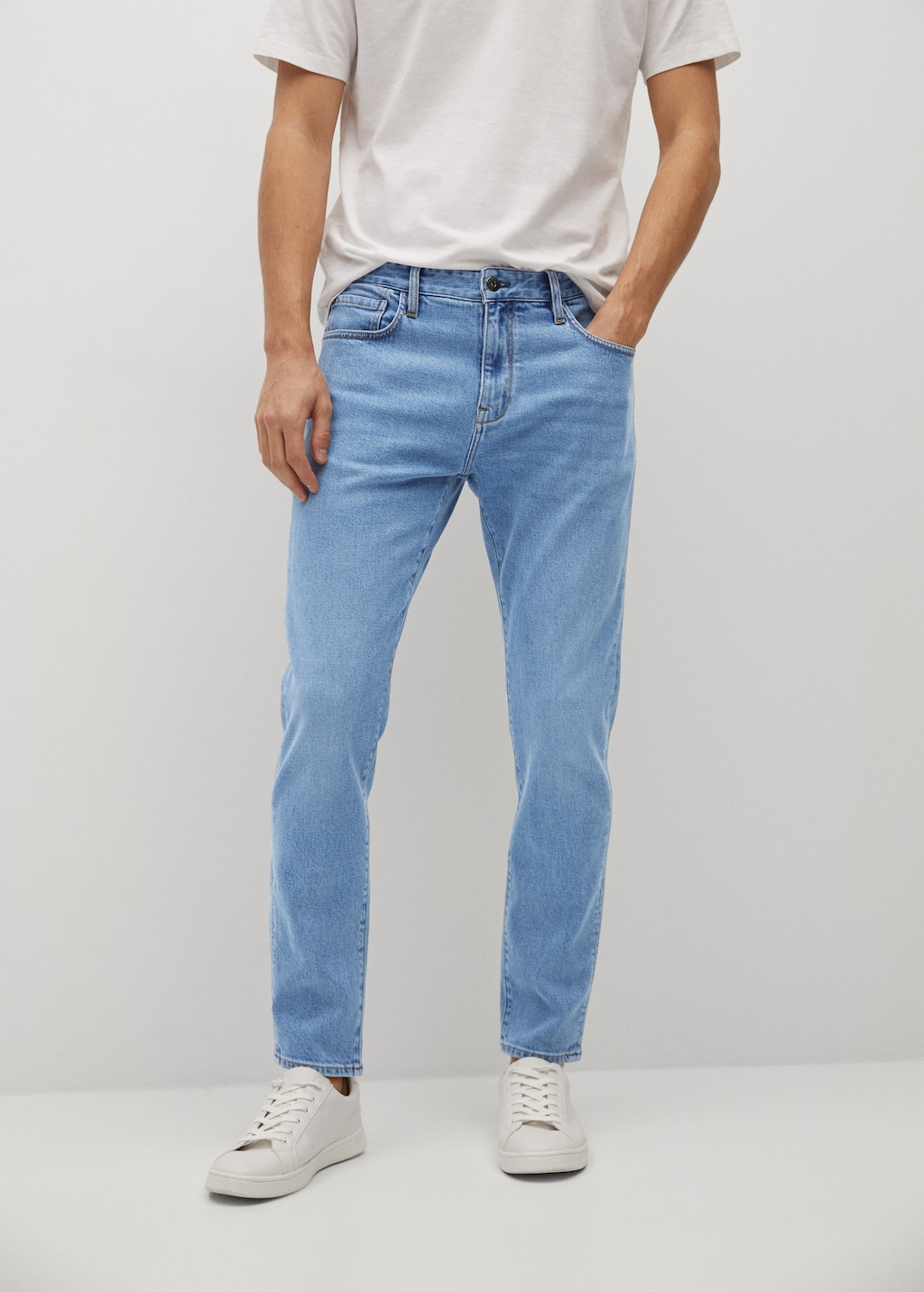 Tapered-fit lyocell Tom jeans - Medium plane