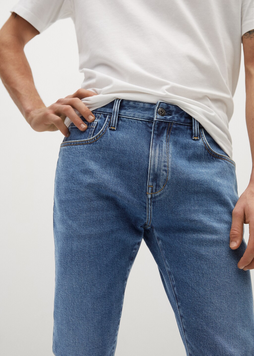 Tapered-fit lyocell Tom jeans - Details of the article 1