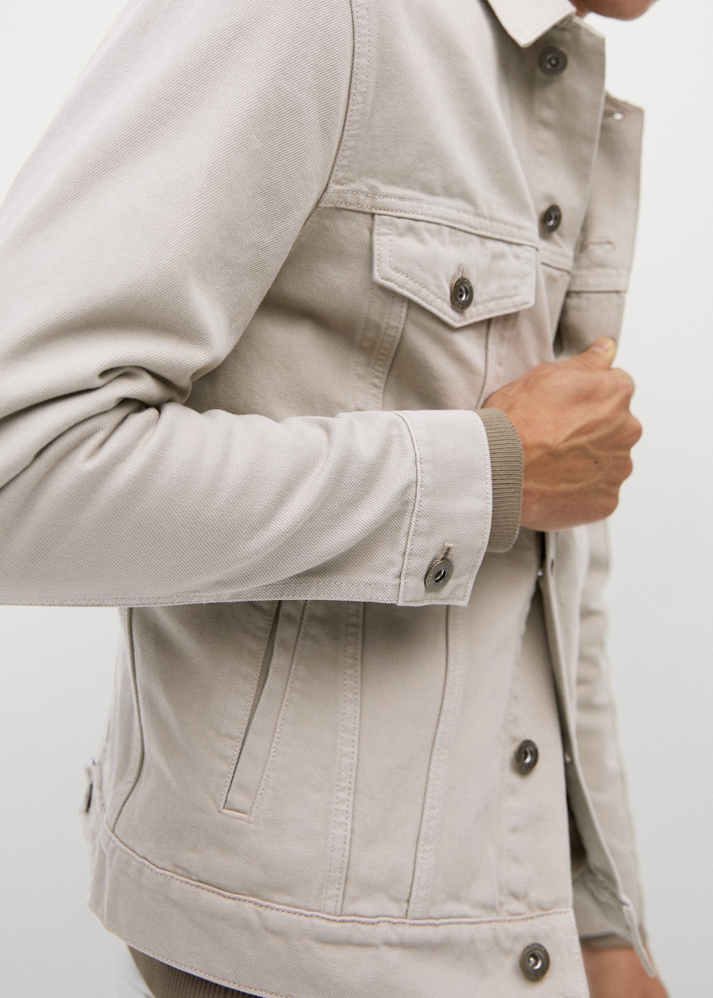 Beige denim jacket - Details of the article 2