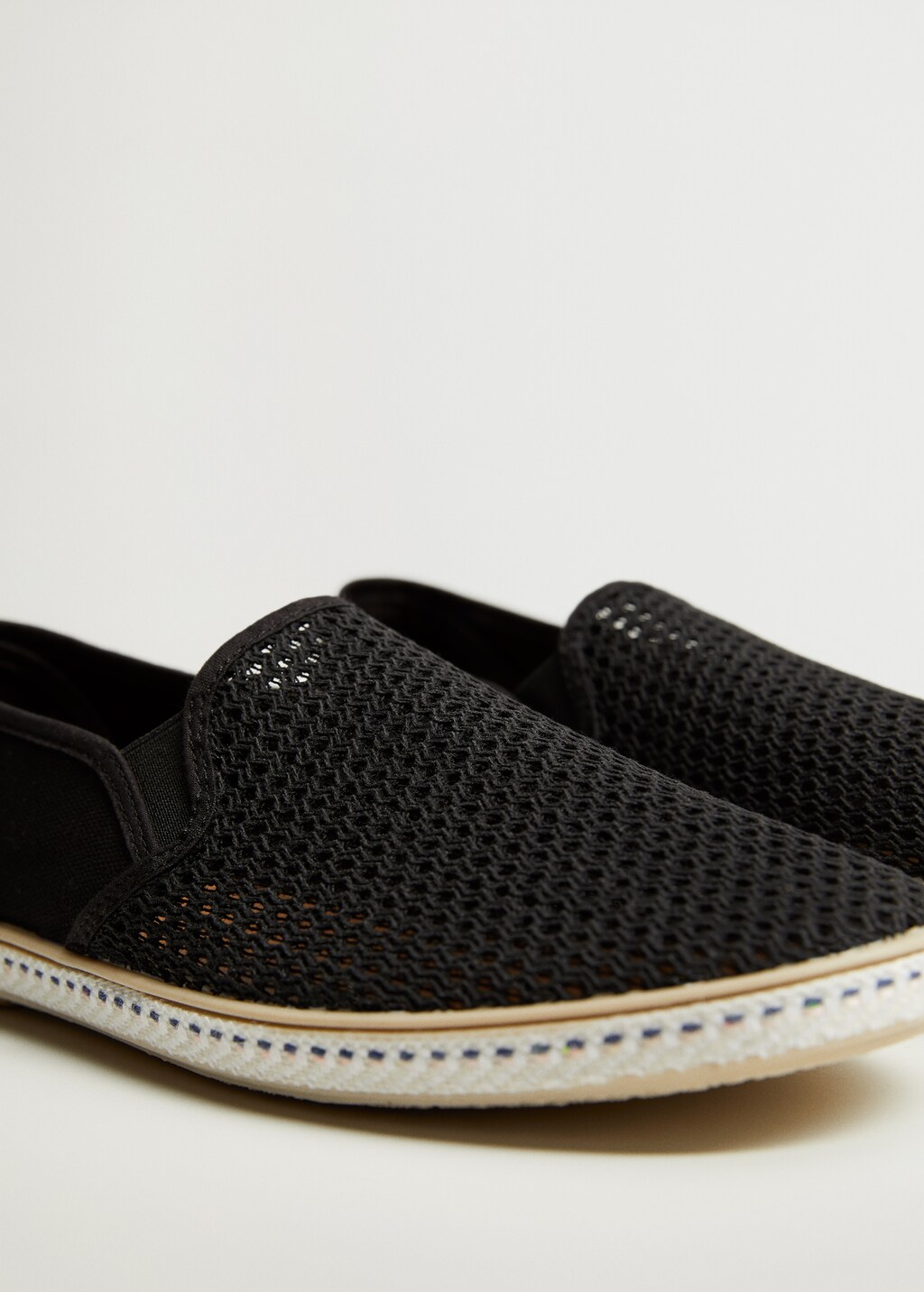 Mesh slip-on shoes - Details of the article 3