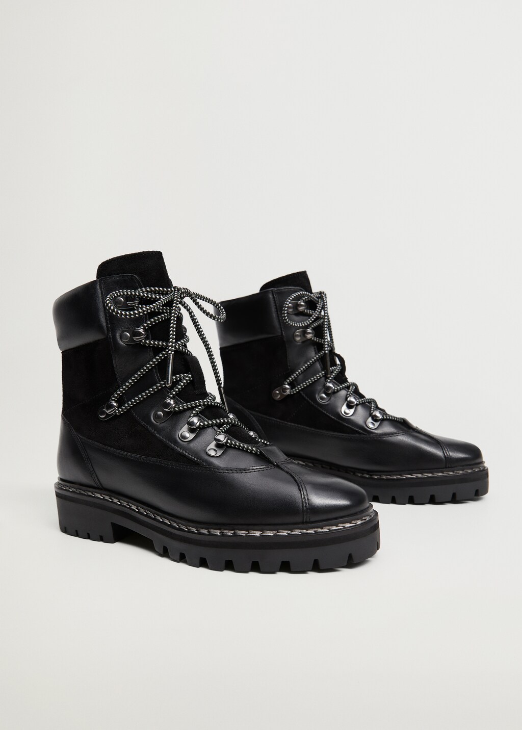 Contrast lace-up leather boots - Medium plane