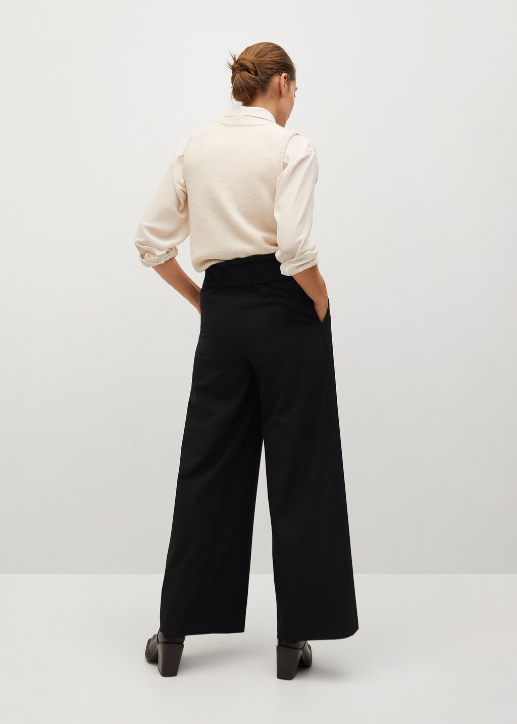 Belt palazzo trousers - Reverse of the article