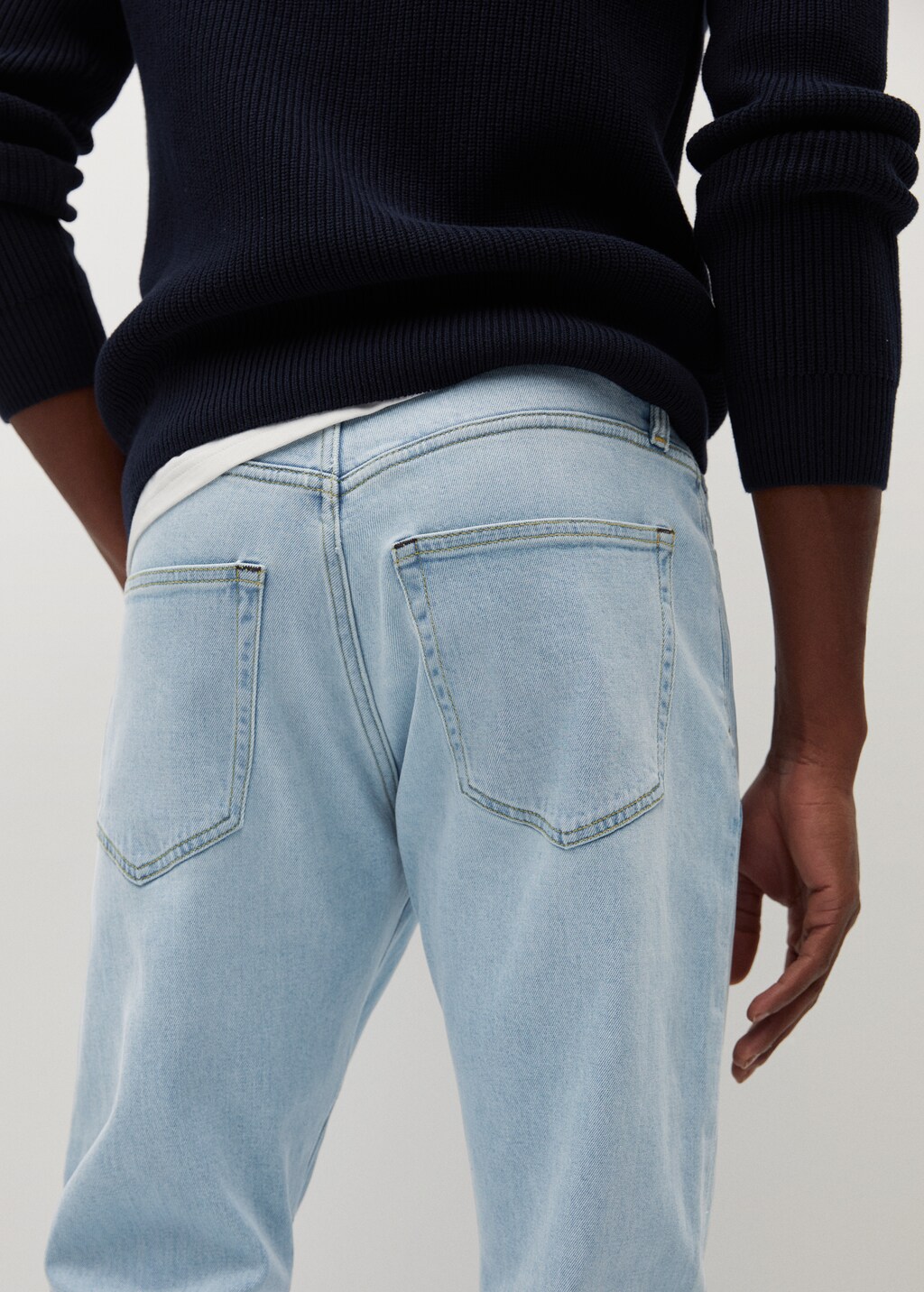 Tapered-fit lyocell Tom jeans - Details of the article 3