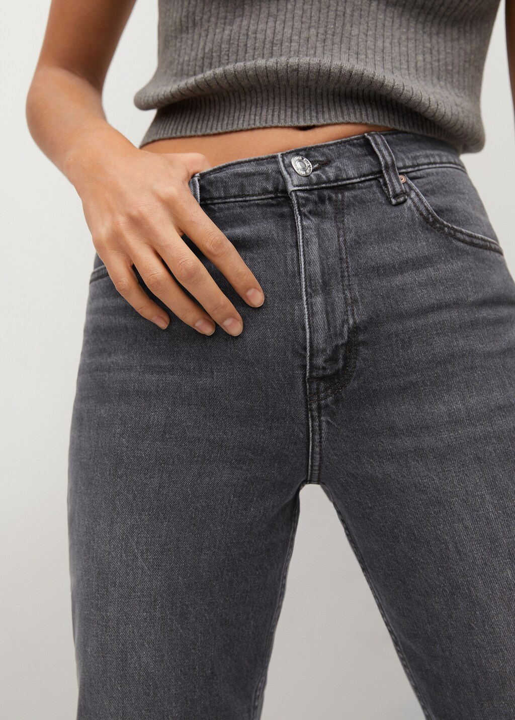 Mom-fit jeans - Details of the article 1