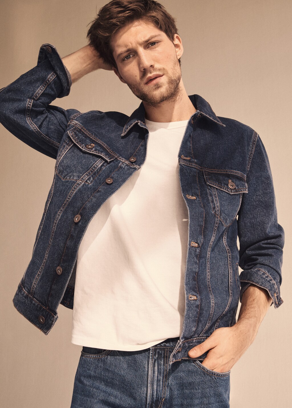 Dark-wash denim jacket - Details of the article 5