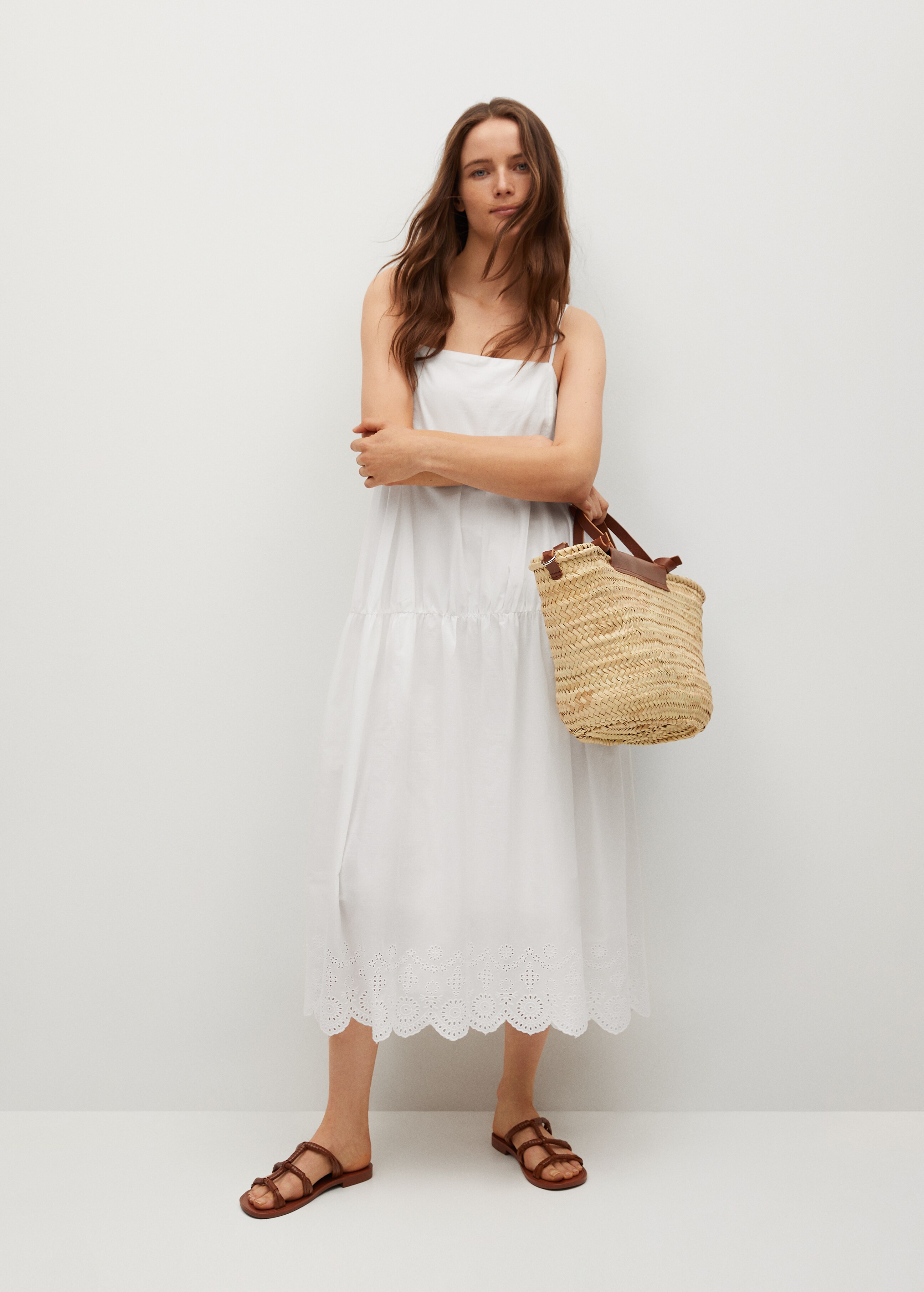 Ruffles flowy dress - General plane